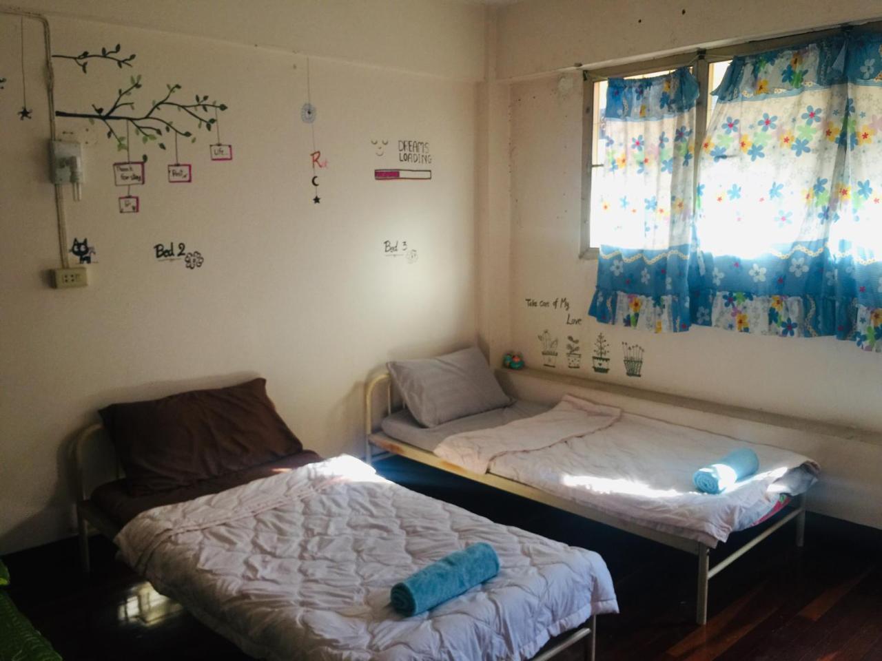 Sofia Hostel Chiang Rai Buitenkant foto