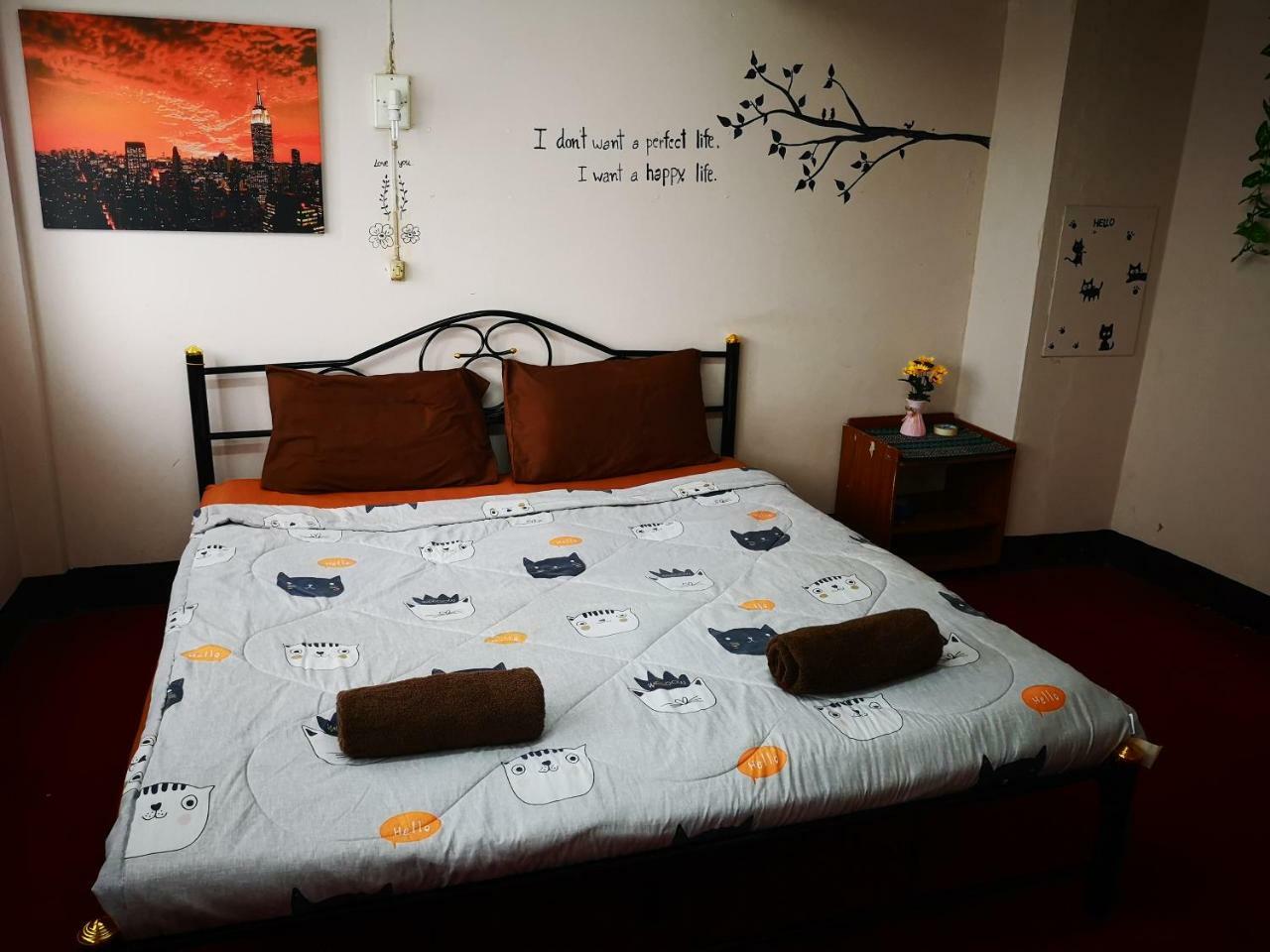 Sofia Hostel Chiang Rai Buitenkant foto