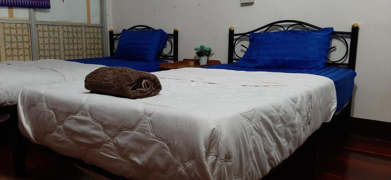 Sofia Hostel Chiang Rai Buitenkant foto