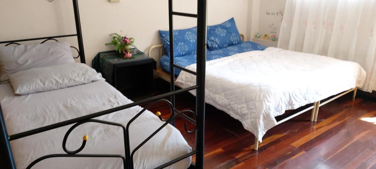 Sofia Hostel Chiang Rai Buitenkant foto